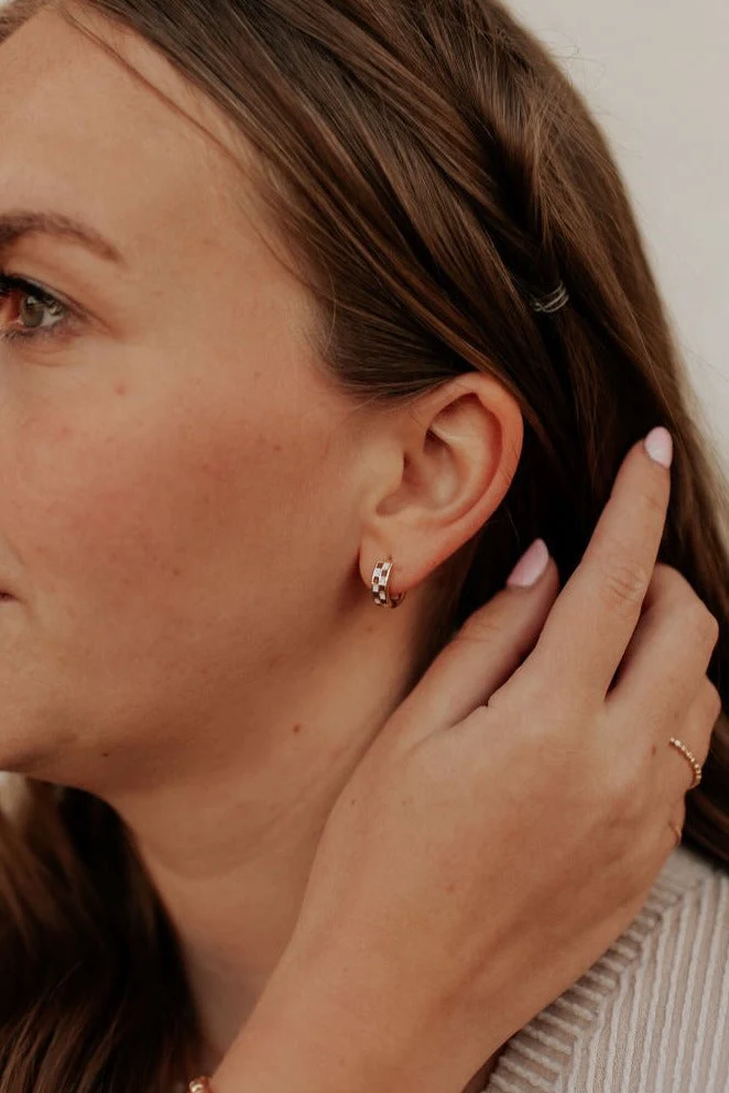 Brown & White Checkered Hoops - Image 2