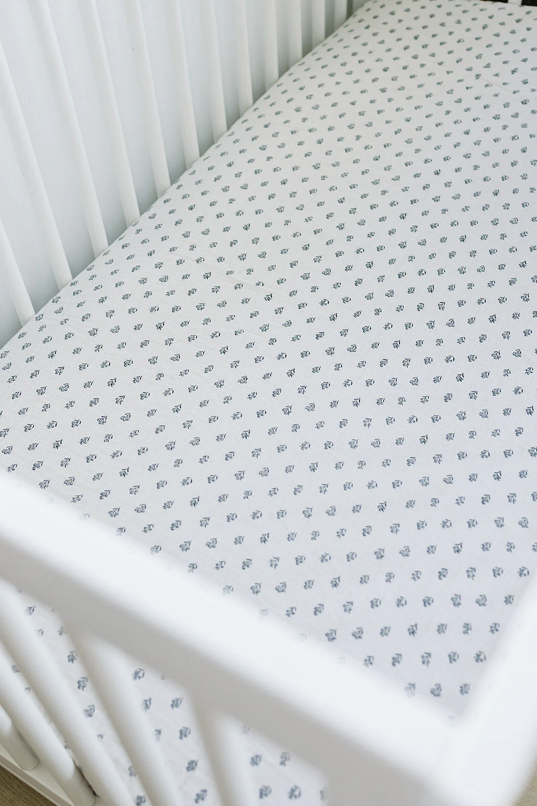 Cream Berry Muslin Crib Sheet - Image 5
