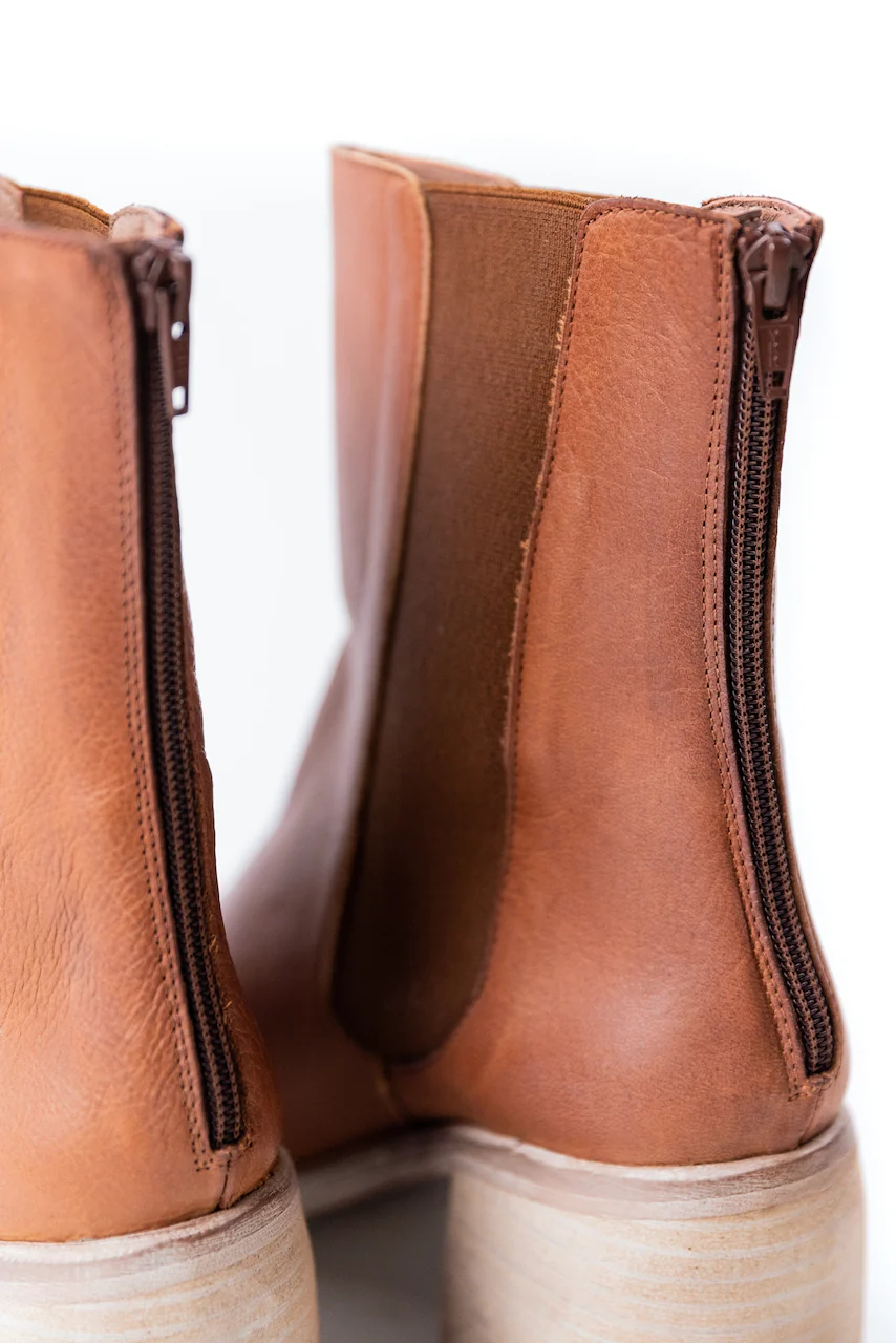 Free People Essential Chelsea Boots - Image 29