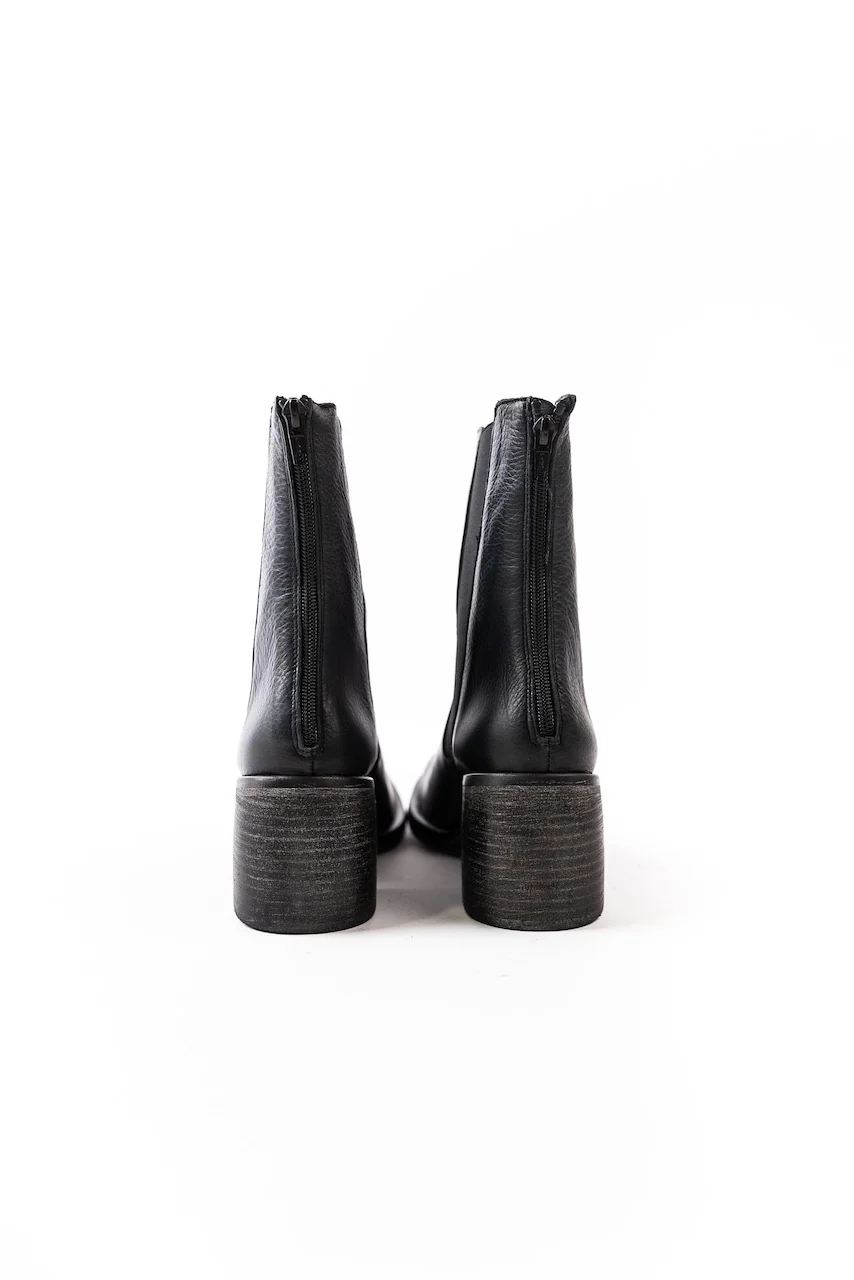 Free People Essential Chelsea Boots - Image 40
