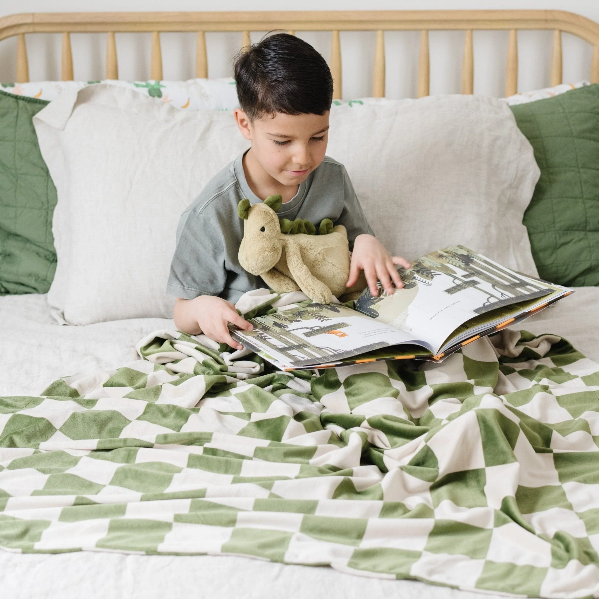MINKY STRETCH THROW BLANKETS - Image 7